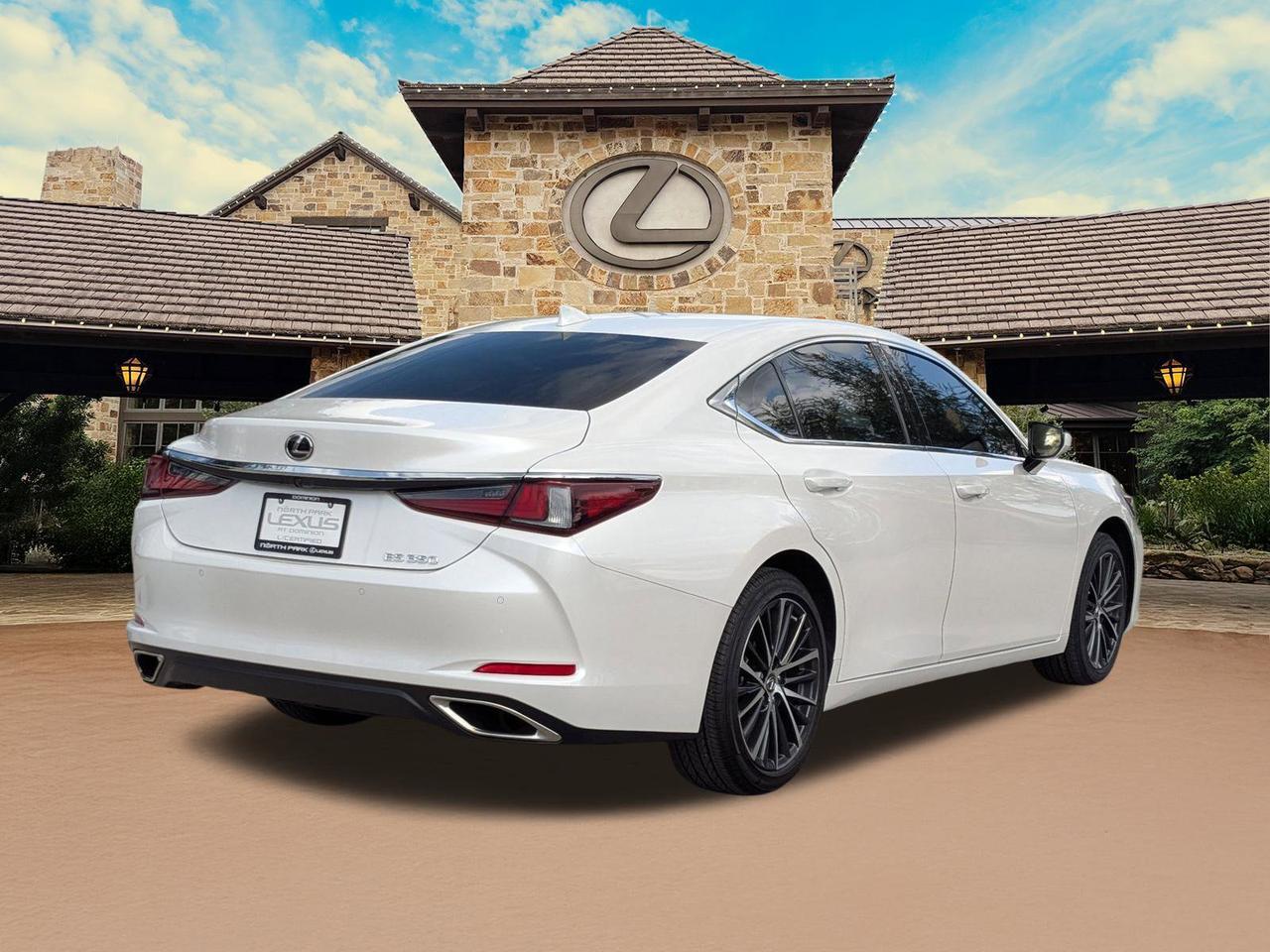 2024 Lexus ES 350