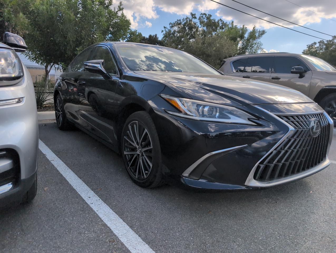 2024 Lexus ES 350