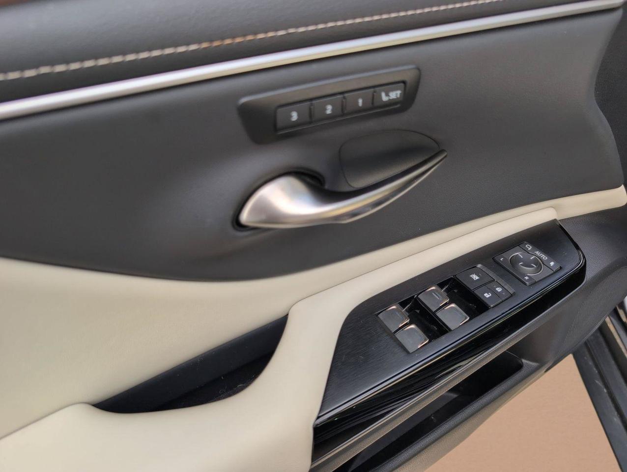 2024 Lexus ES 350 San Antonio TX