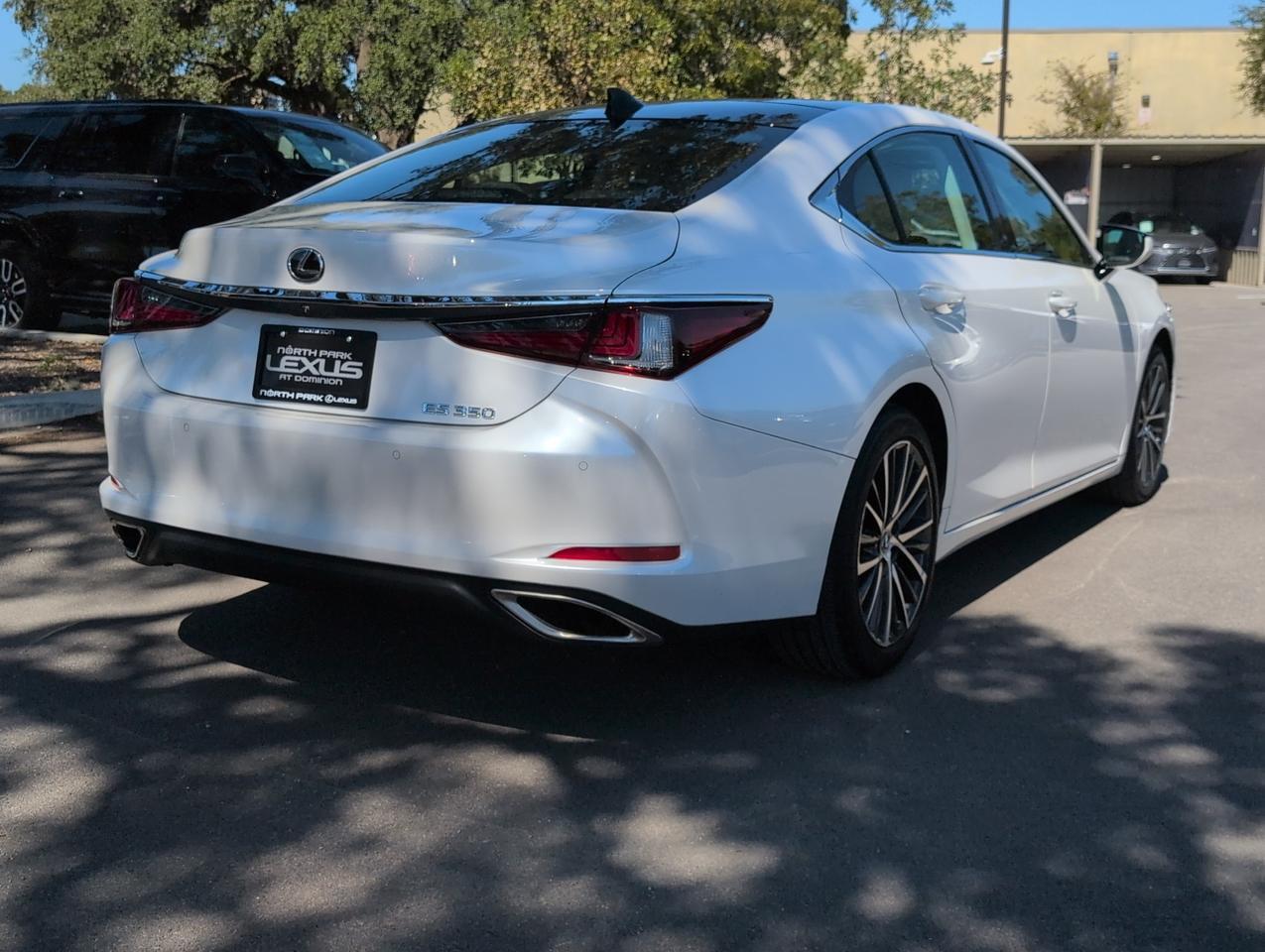2024 Lexus ES 350