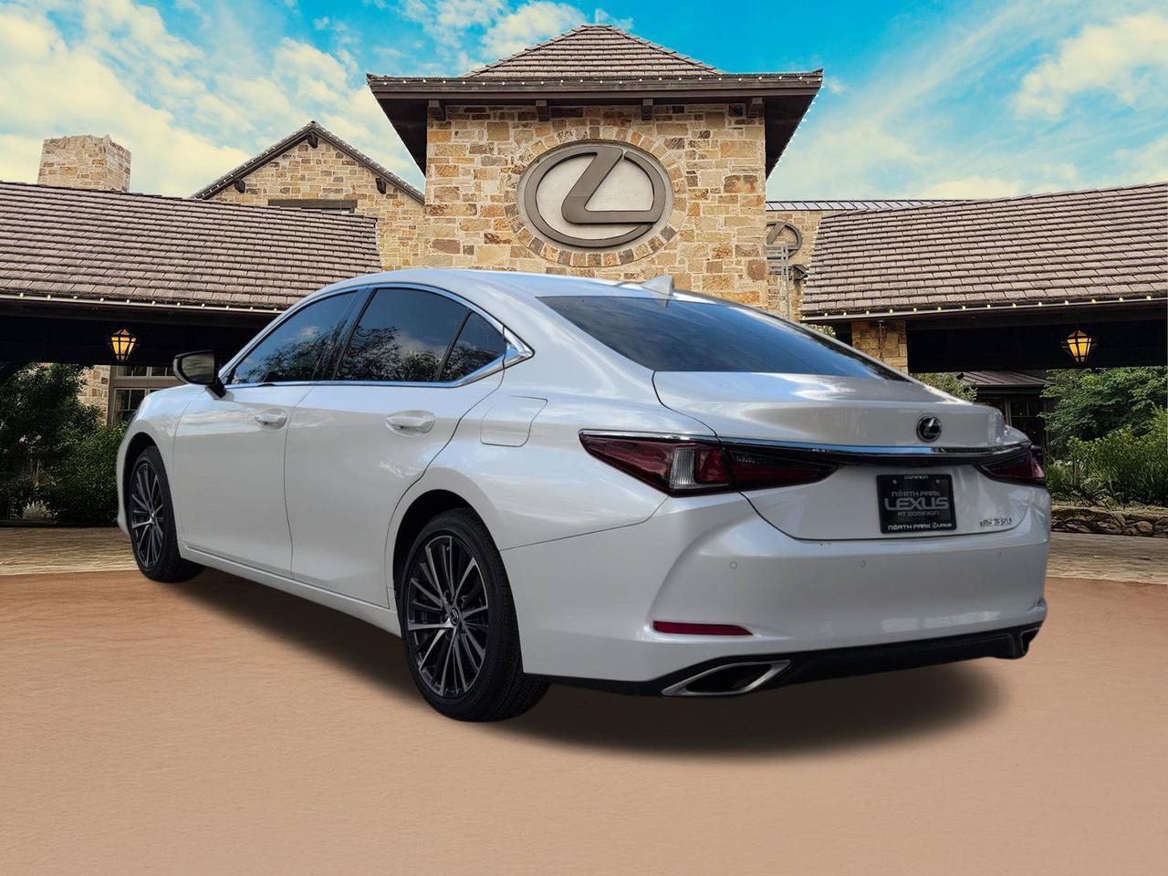 2024 Lexus ES 350