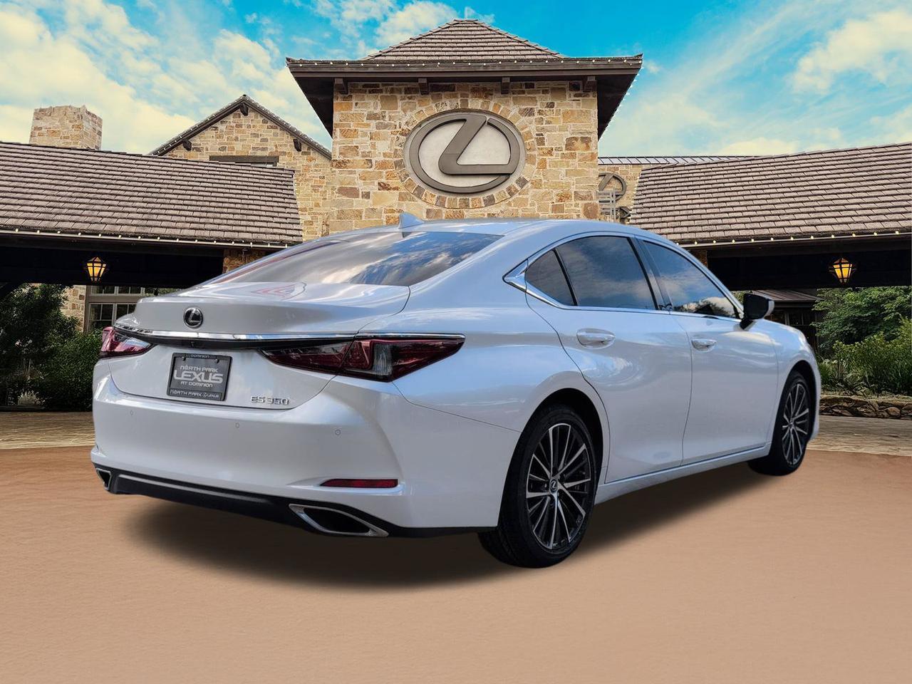 2024 Lexus ES 350