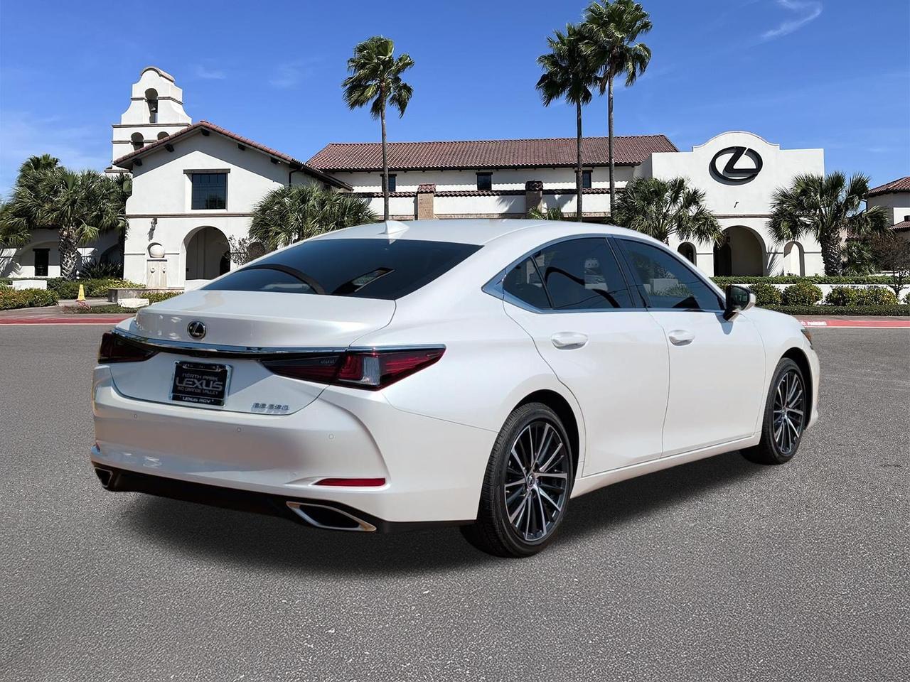 2024 Lexus ES 350