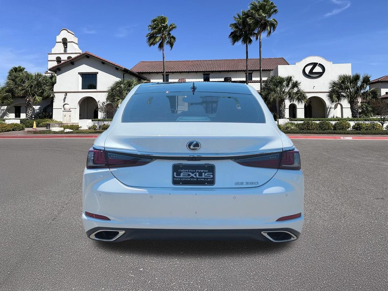 2024 Lexus ES 350