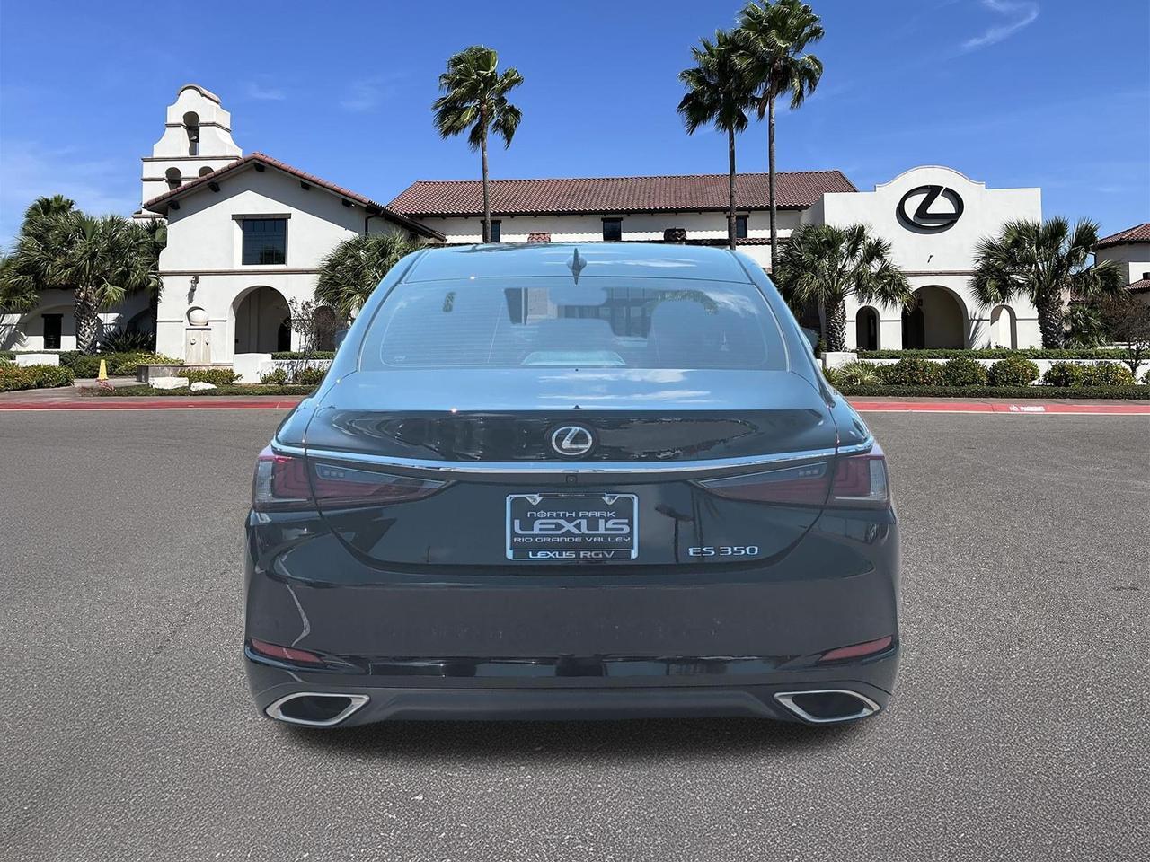 2024 Lexus ES 350