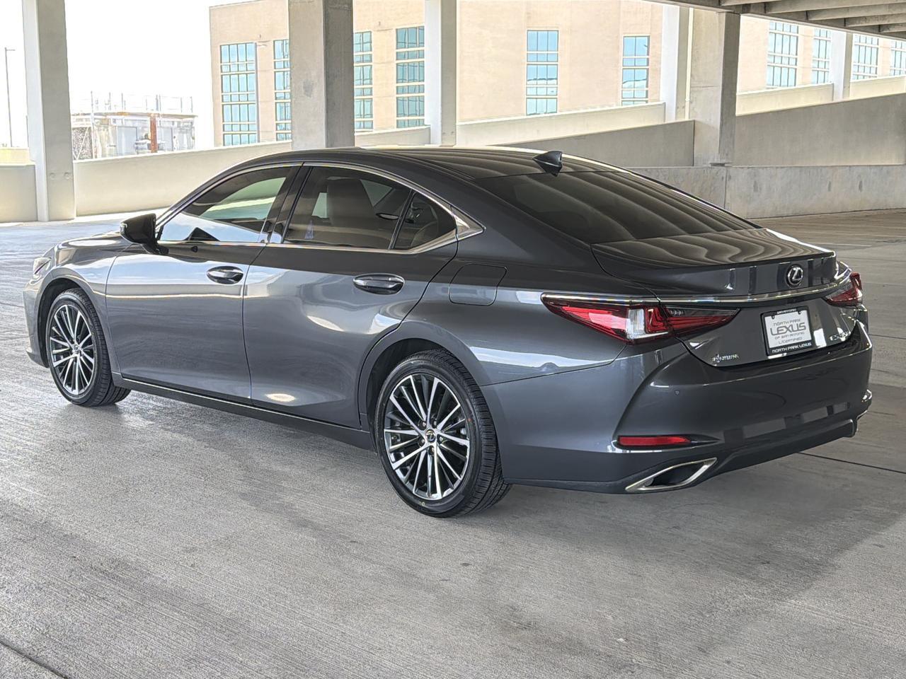 2024 Lexus ES 350