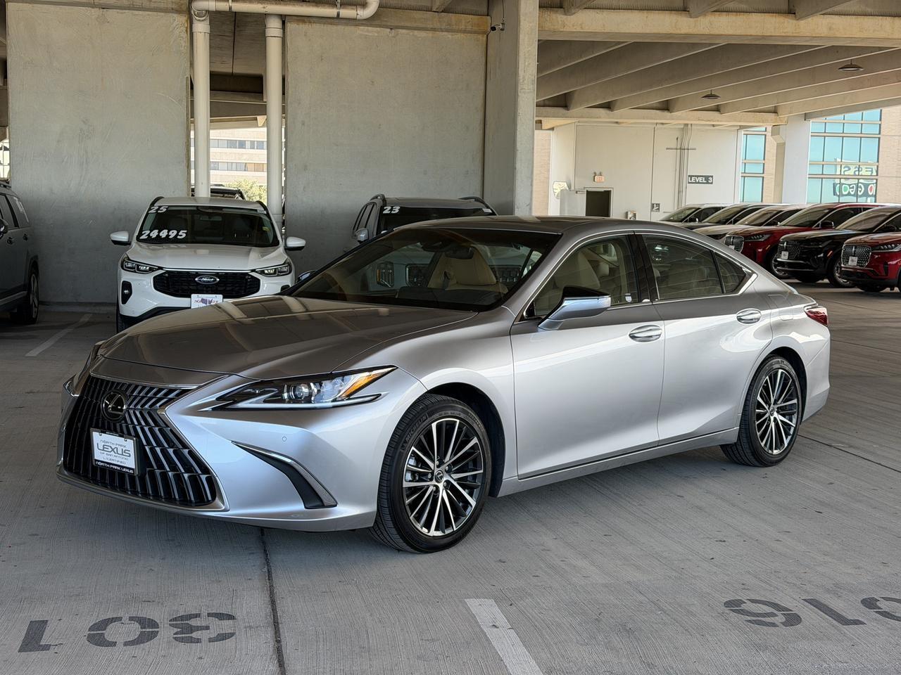 2024 Lexus ES 350