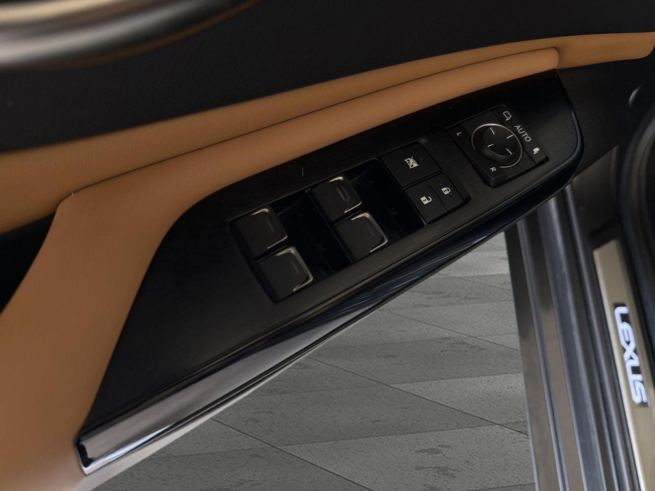 2024 Lexus ES 350 San Antonio TX