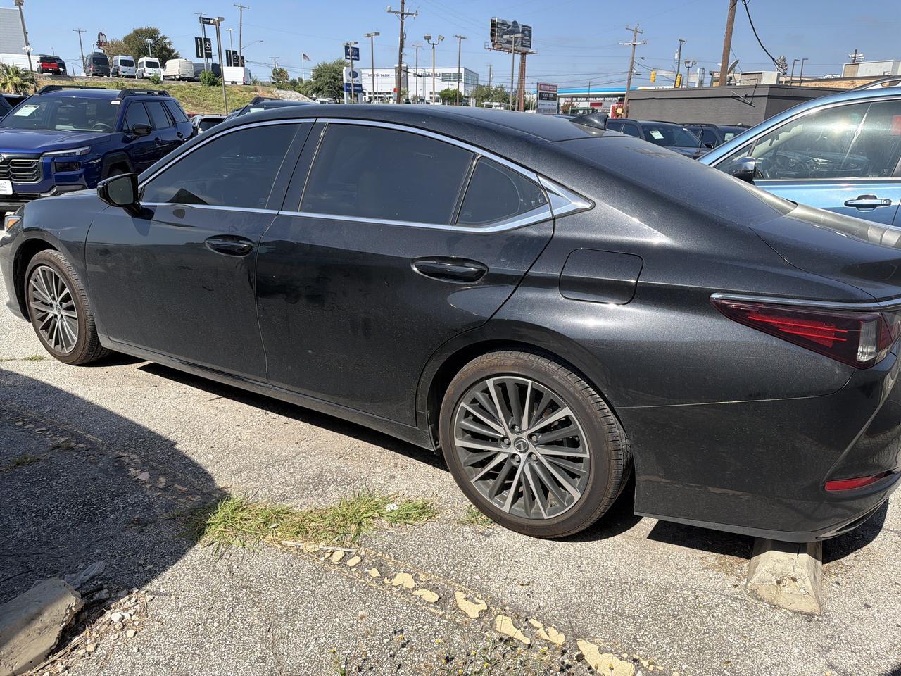 2024 Lexus ES 350