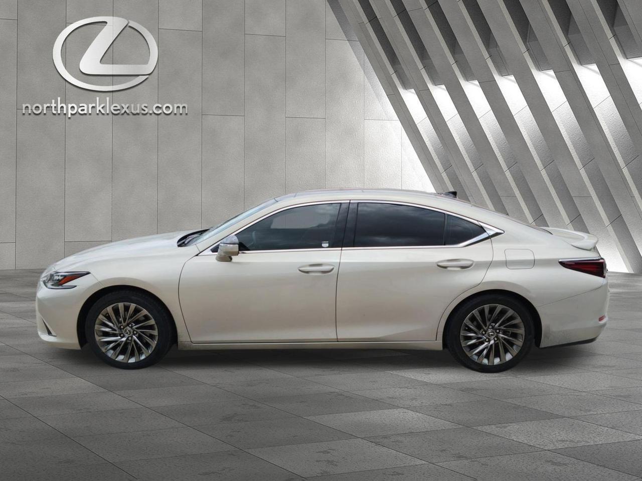 2024 Lexus ES 350 Ultra Luxury