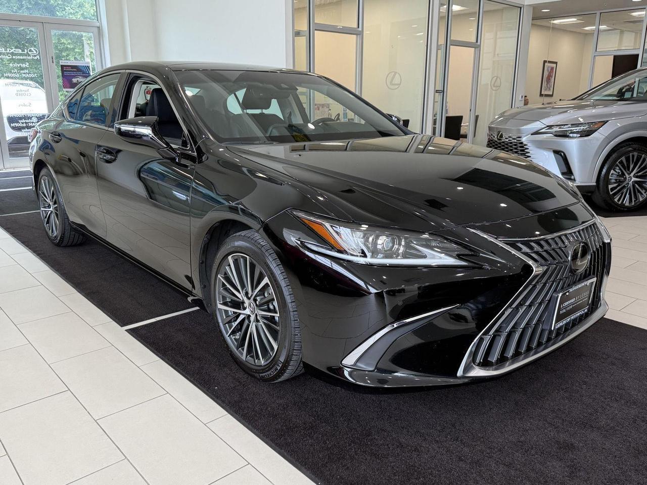 2024 Lexus ES 350
