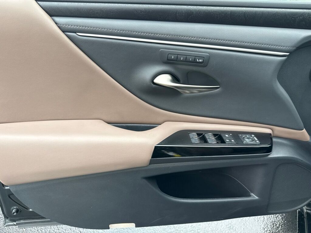2024 Lexus ES 350 Richmond VA