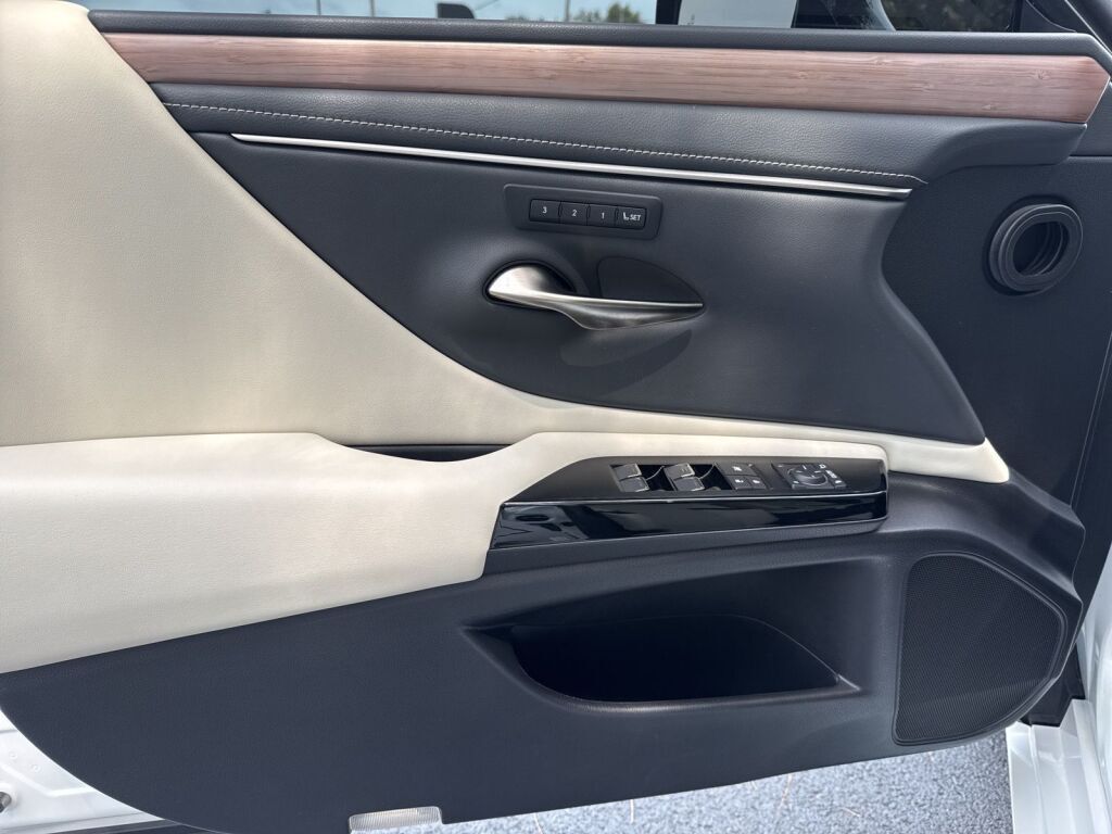 2024 Lexus ES 350 Richmond VA