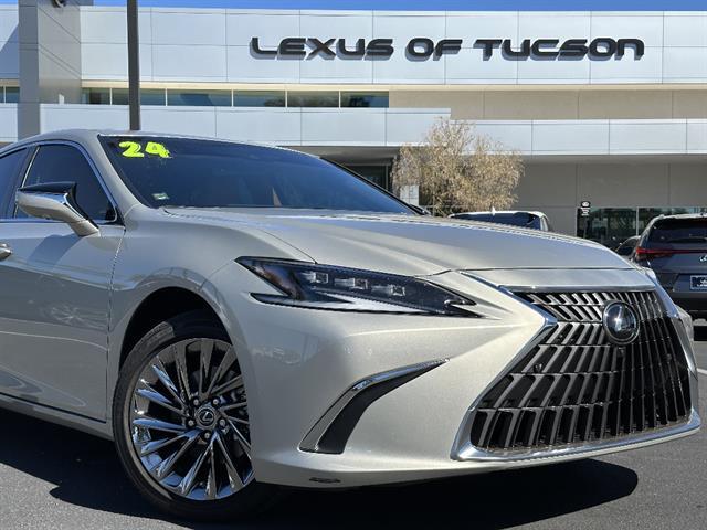 2024 Lexus ES Ultra Luxury
