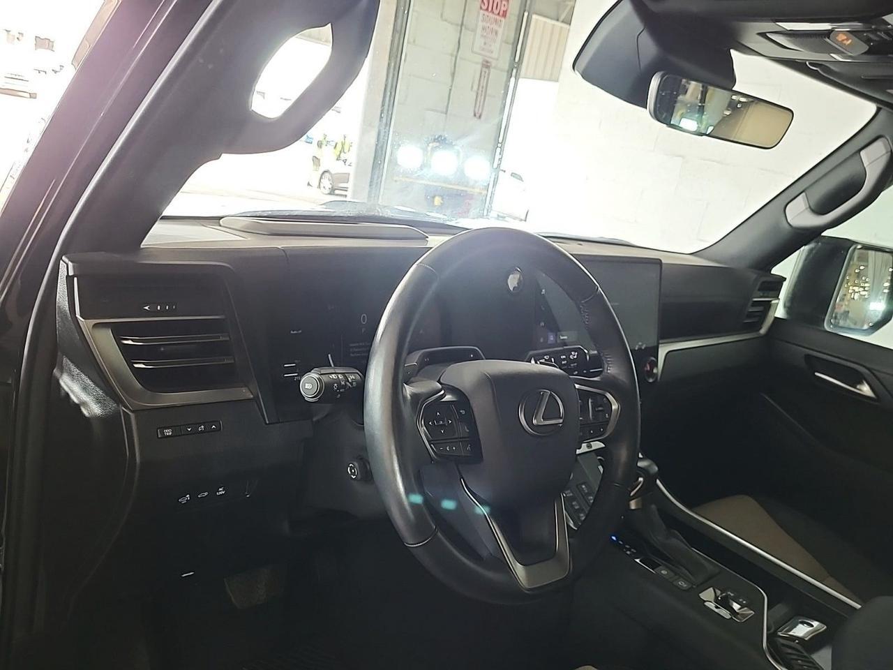 2024 Lexus GX 550 Overtrail Head-Up Display Ventilated Seats Portland OR
