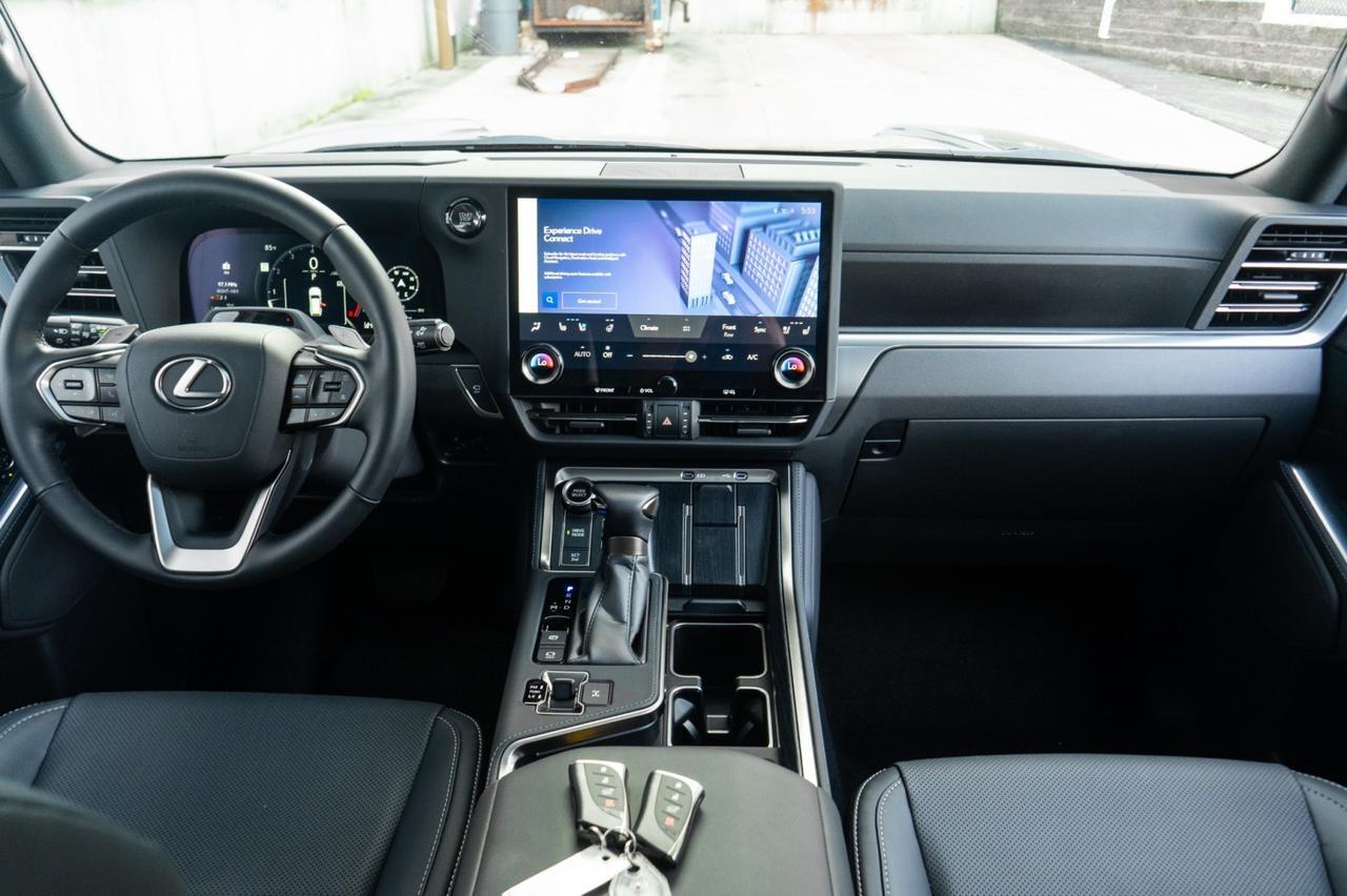 2024 Lexus GX 550 Premium Yonkers NY