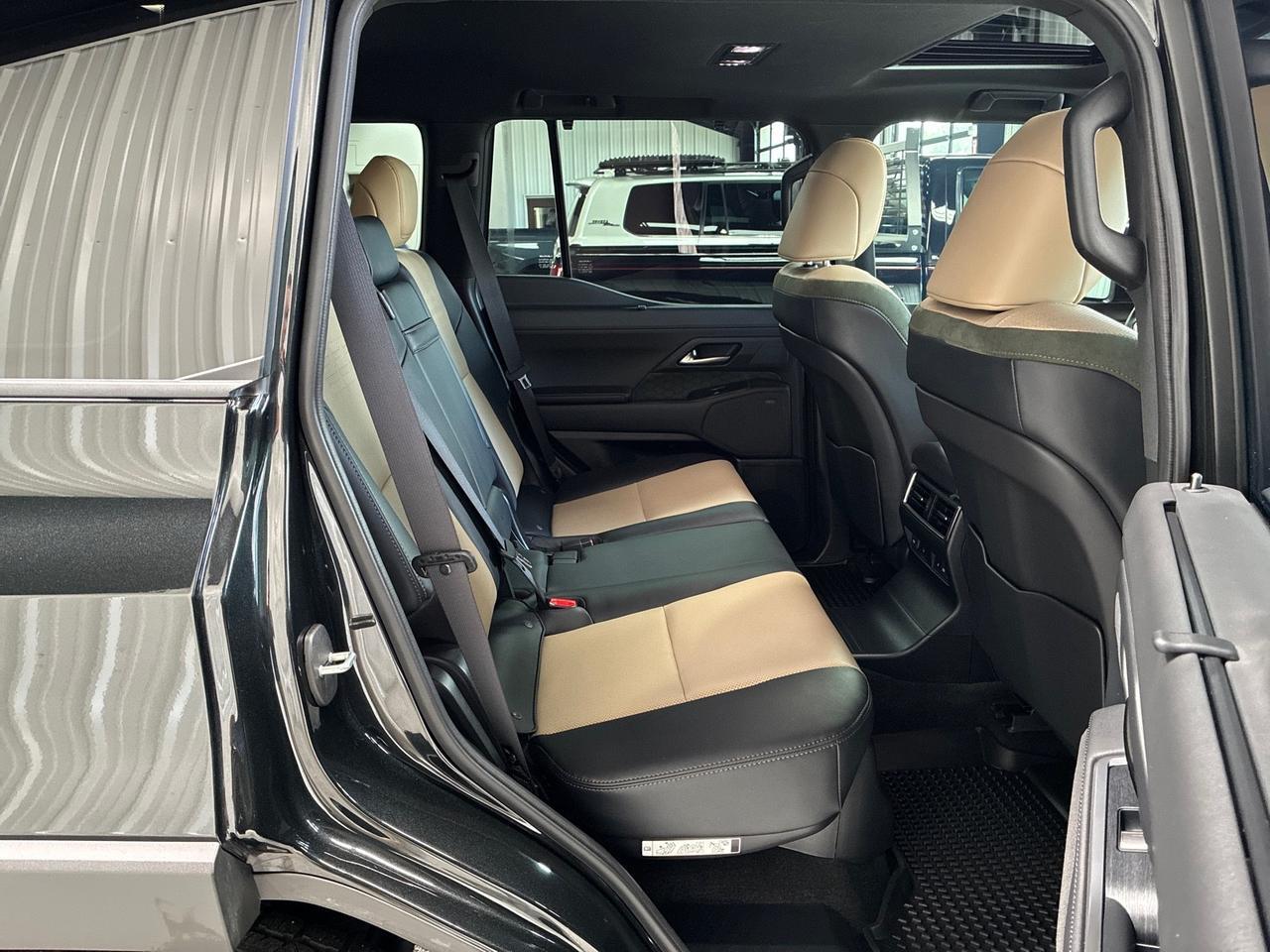 2024 Lexus GX550 Overtrail+, ML Sound, HUD, Traffic Jam Assist, Cool Box, Rock Rails Houston TX
