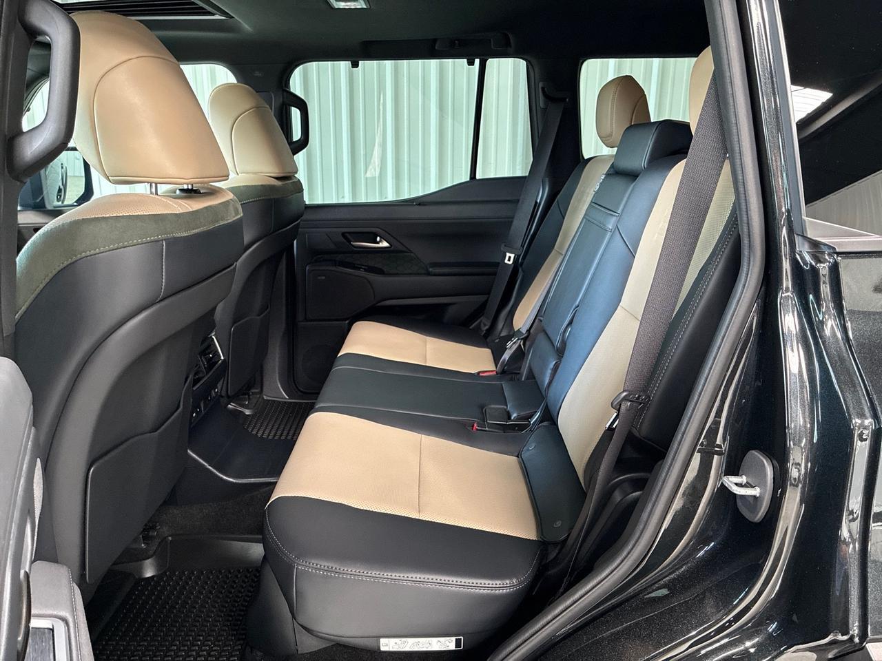 2024 Lexus GX550 Overtrail+, ML Sound, HUD, Traffic Jam Assist, Cool Box, Rock Rails Houston TX
