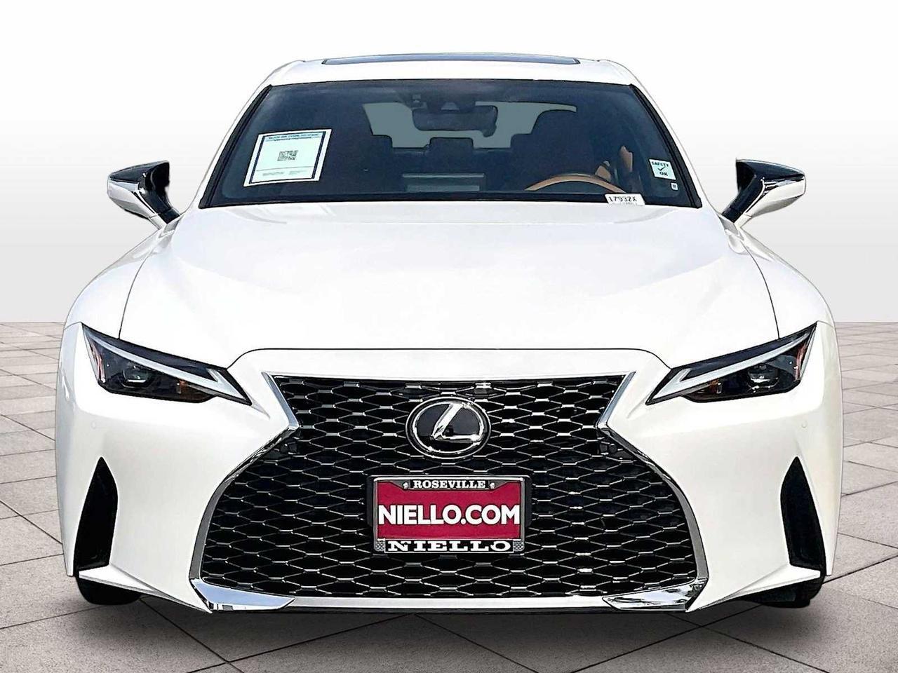 2024 Lexus IS 300