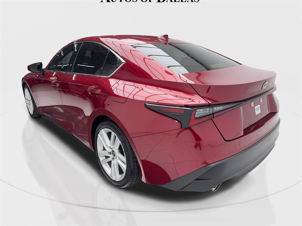 2024 Lexus IS 300 CAM,SUNROOF,CLMT STS,BLIND SPOT,18&quot; WLS Plano TX