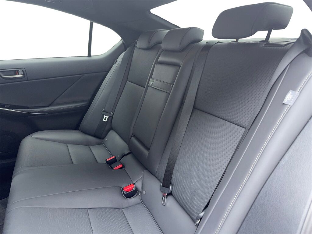 2024 Lexus IS 300 CAM,SUNROOF,CLMT STS,BLIND SPOT,18&quot; WLS Plano TX