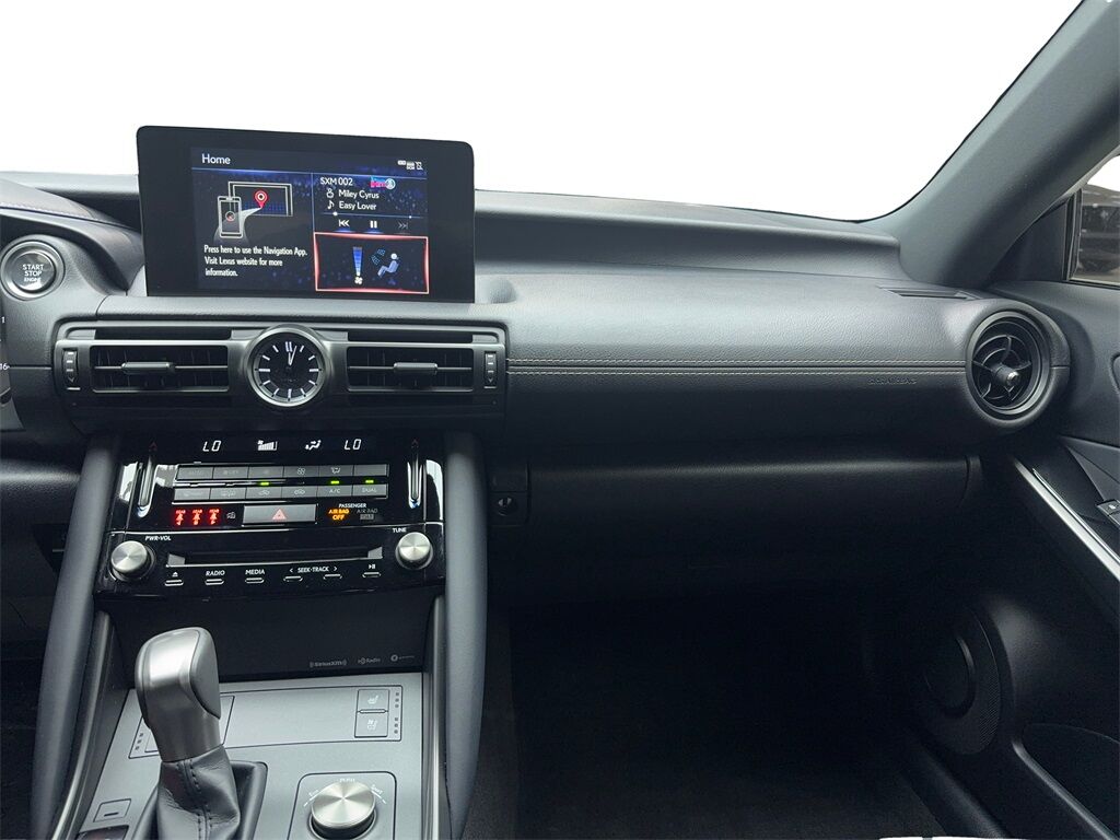 2024 Lexus IS 300 CAM,SUNROOF,CLMT STS,BLIND SPOT,18&quot; WLS Plano TX