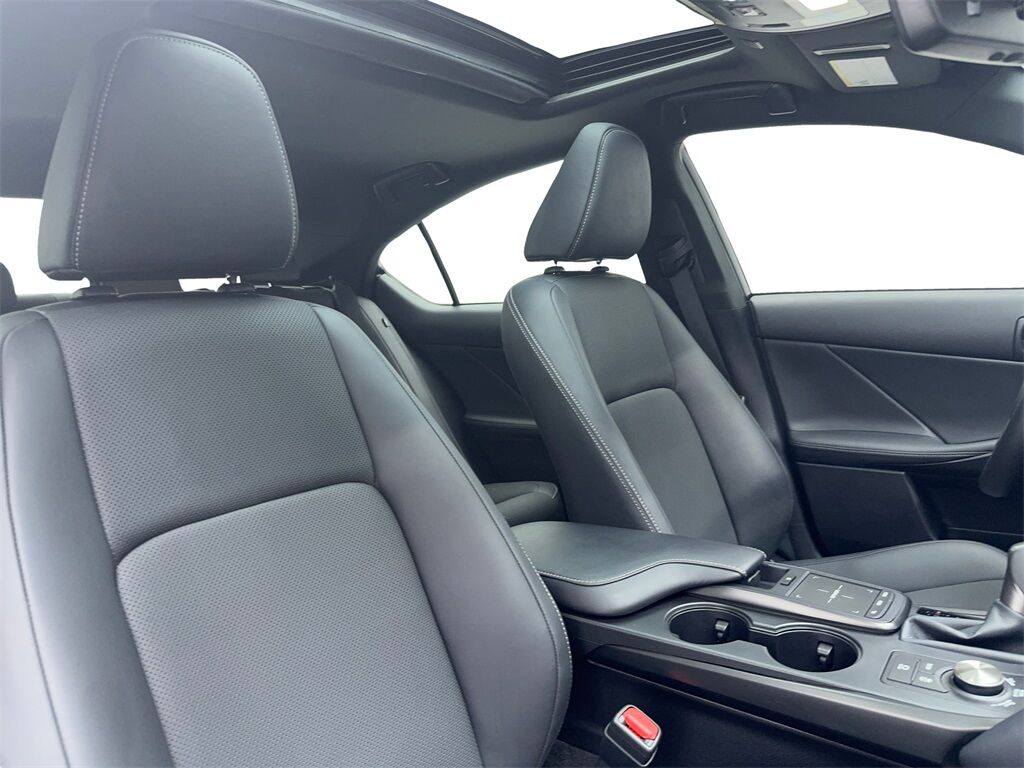 2024 Lexus IS 300 CAM,SUNROOF,CLMT STS,BLIND SPOT,18&quot; WLS Plano TX