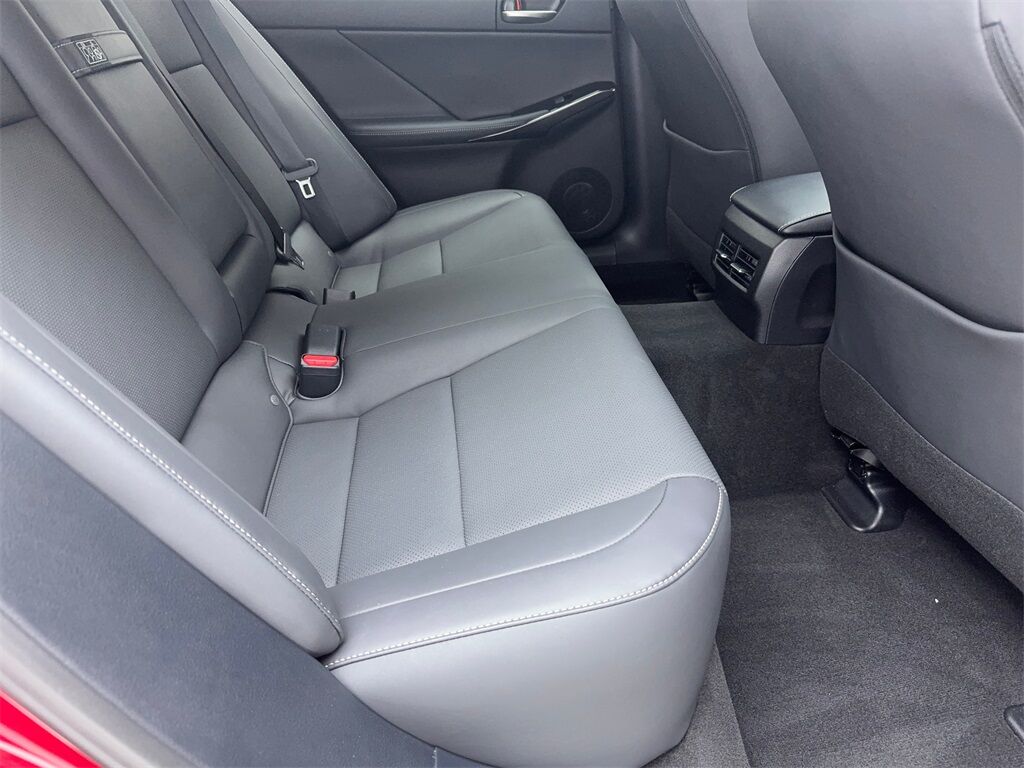 2024 Lexus IS 300 CAM,SUNROOF,CLMT STS,BLIND SPOT,18&quot; WLS Plano TX