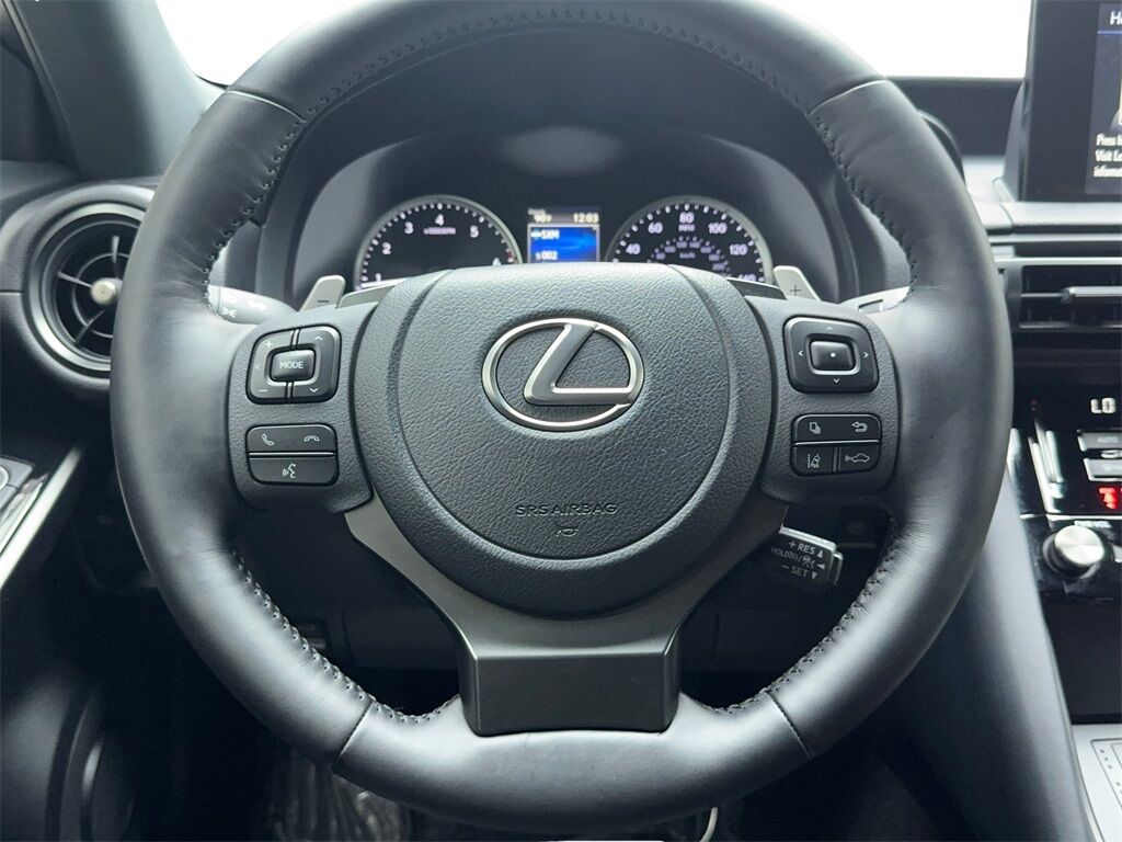 2024 Lexus IS 300 CAM,SUNROOF,CLMT STS,BLIND SPOT,18&quot; WLS Plano TX
