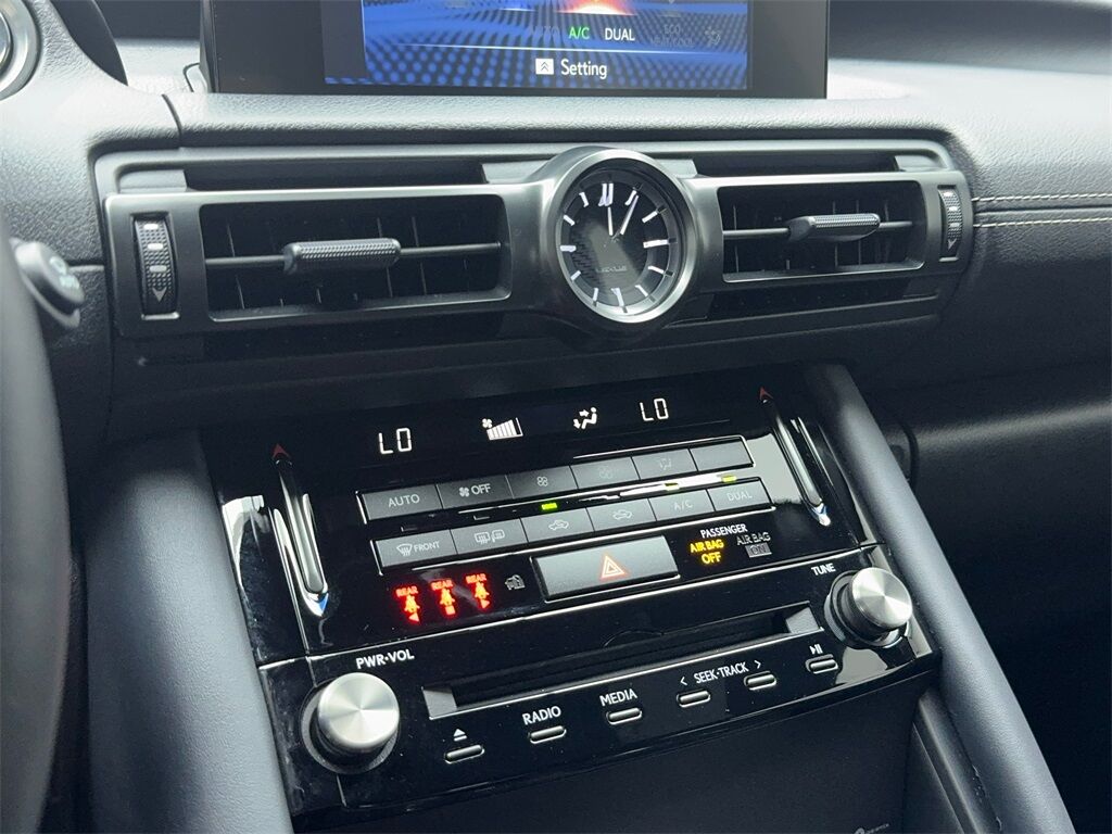 2024 Lexus IS 300 CAM,SUNROOF,CLMT STS,BLIND SPOT,18&quot; WLS Plano TX
