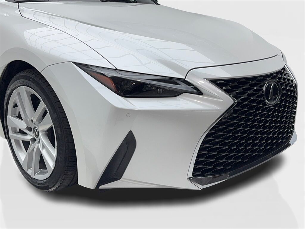 2024 Lexus IS 300 CAM,SUNROOF,CLMT STS,BLIND SPOT,18&quot; WLS Plano TX