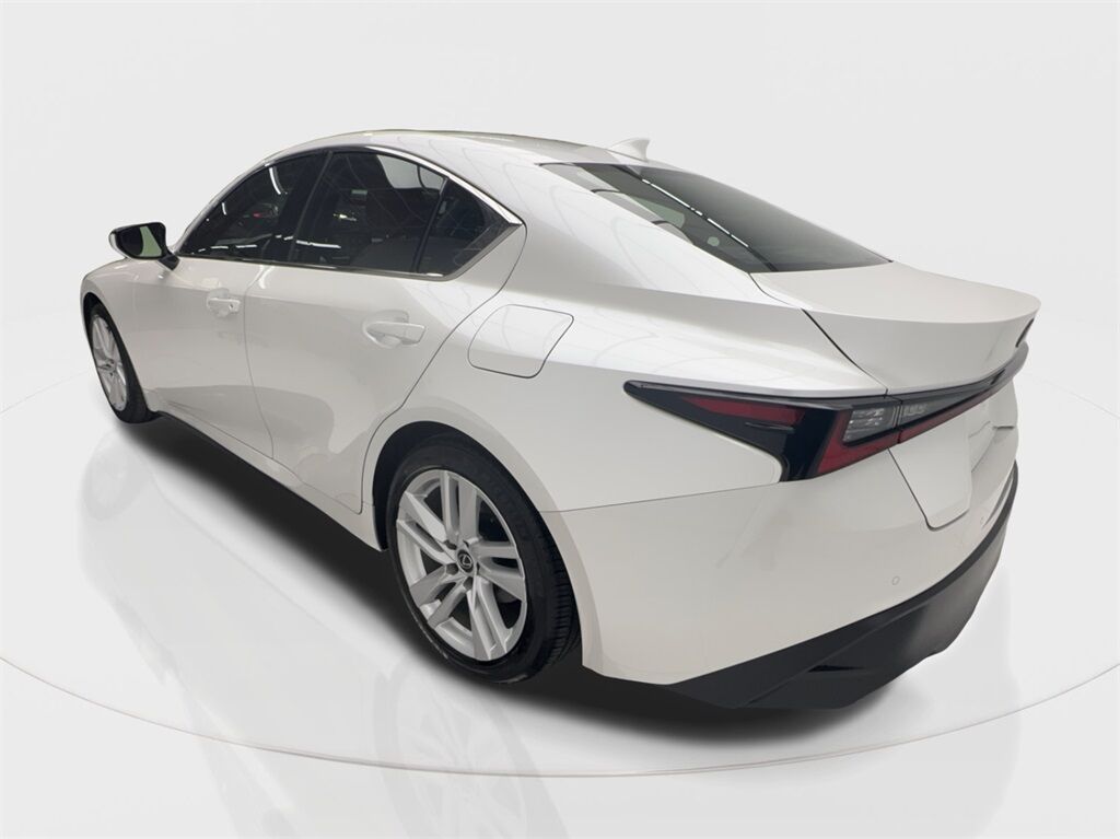 2024 Lexus IS 300 CAM,SUNROOF,CLMT STS,BLIND SPOT,18&quot; WLS Plano TX