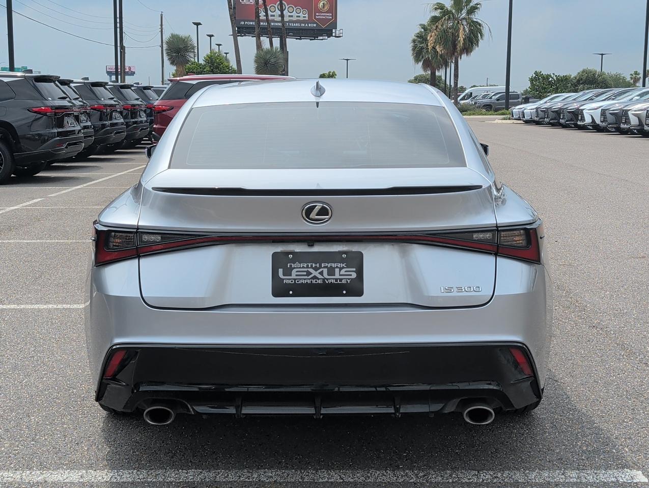 2024 Lexus IS 300
