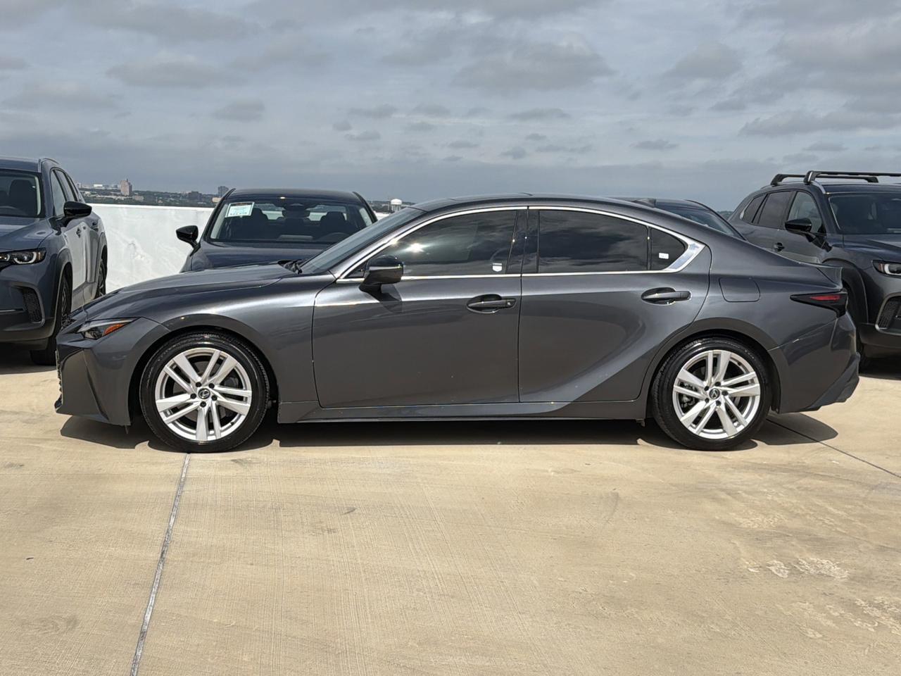 2024 Lexus IS