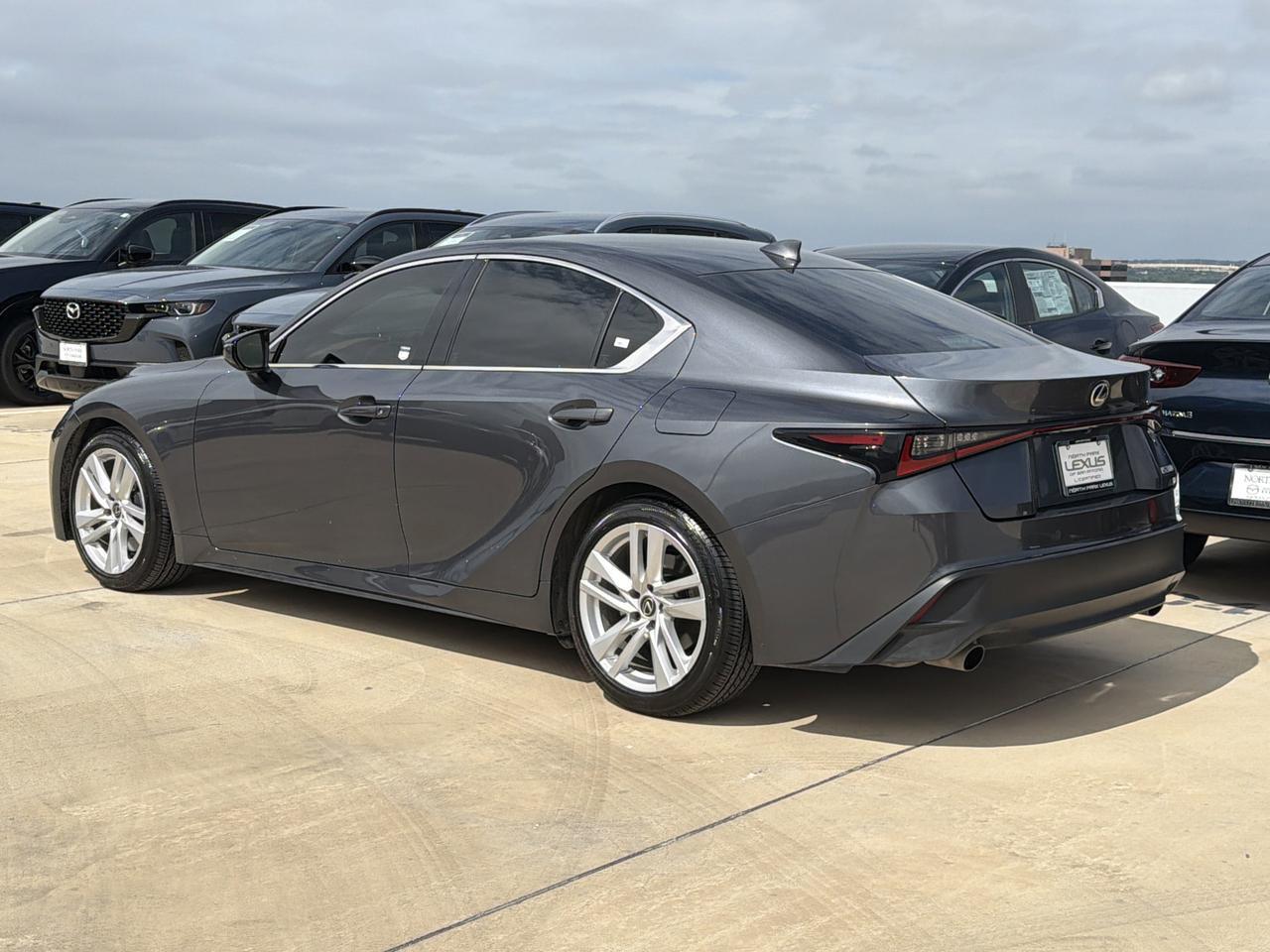 2024 Lexus IS 300