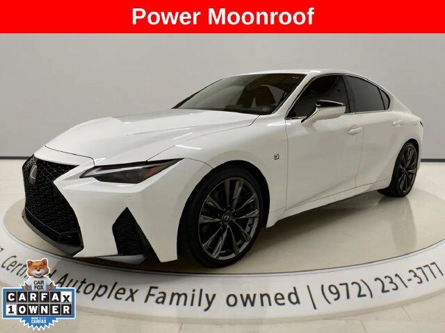 2024 Lexus IS