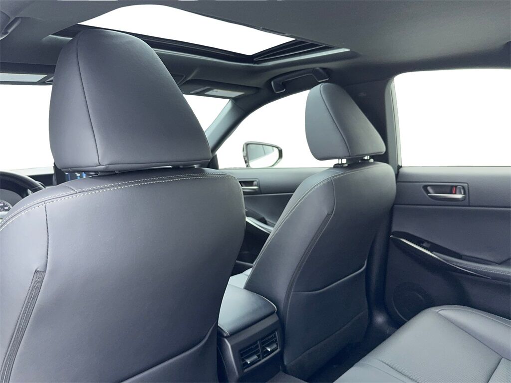 2024 Lexus IS 350 F SPORT Design CAM,SUNROOF,CLMT STS,BLIND SPOT Plano TX