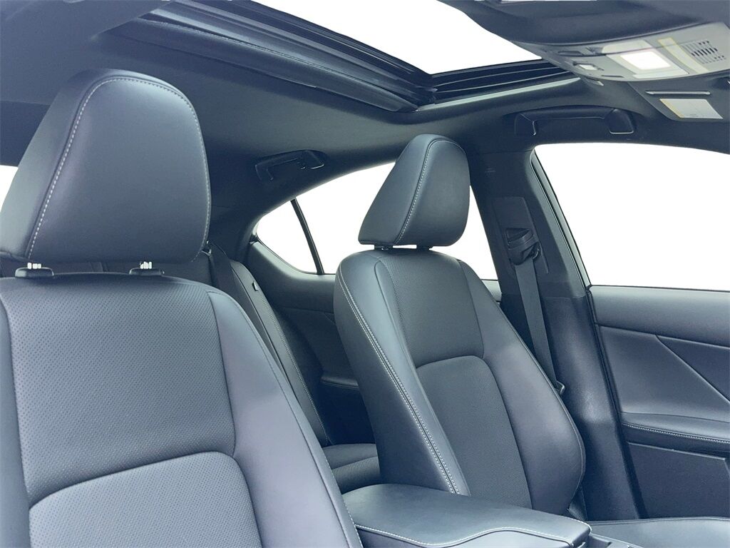 2024 Lexus IS 350 F SPORT Design CAM,SUNROOF,CLMT STS,BLIND SPOT Plano TX