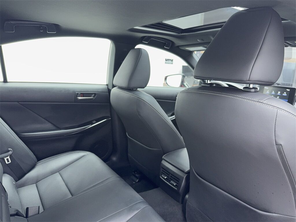 2024 Lexus IS 350 F SPORT Design CAM,SUNROOF,CLMT STS,BLIND SPOT Plano TX
