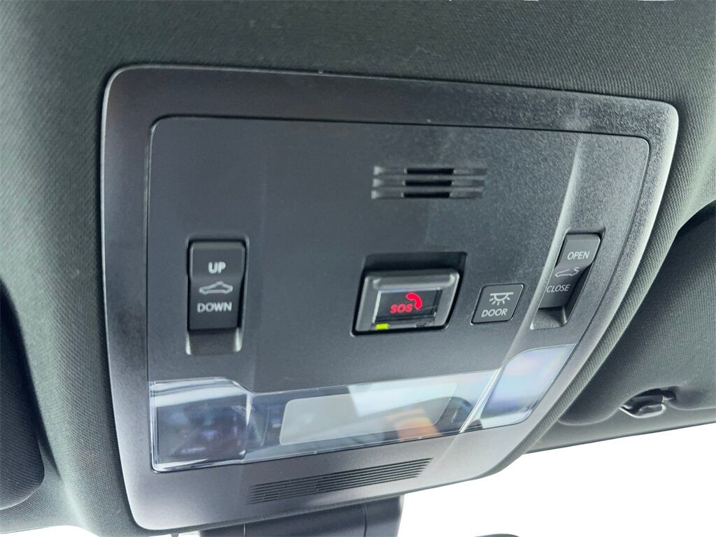2024 Lexus IS 350 F SPORT Design CAM,SUNROOF,CLMT STS,BLIND SPOT Plano TX
