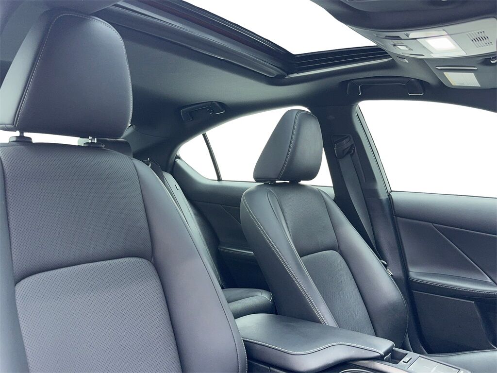 2024 Lexus IS 350 F SPORT Design CAM,SUNROOF,CLMT STS,BLIND SPOT Plano TX