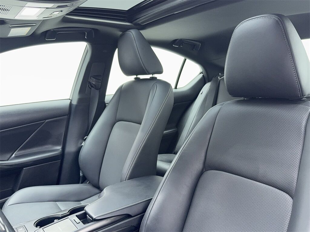 2024 Lexus IS 350 F SPORT Design CAM,SUNROOF,CLMT STS,BLIND SPOT Plano TX