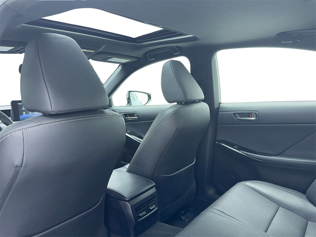 2024 Lexus IS 350 F SPORT Design CAM,SUNROOF,CLMT STS,BLIND SPOT Plano TX