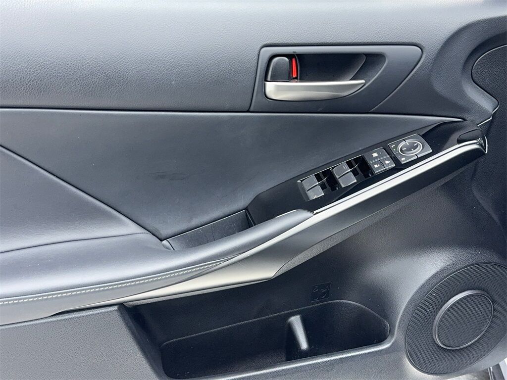 2024 Lexus IS 350 F SPORT Design CAM,SUNROOF,CLMT STS,BLIND SPOT Plano TX