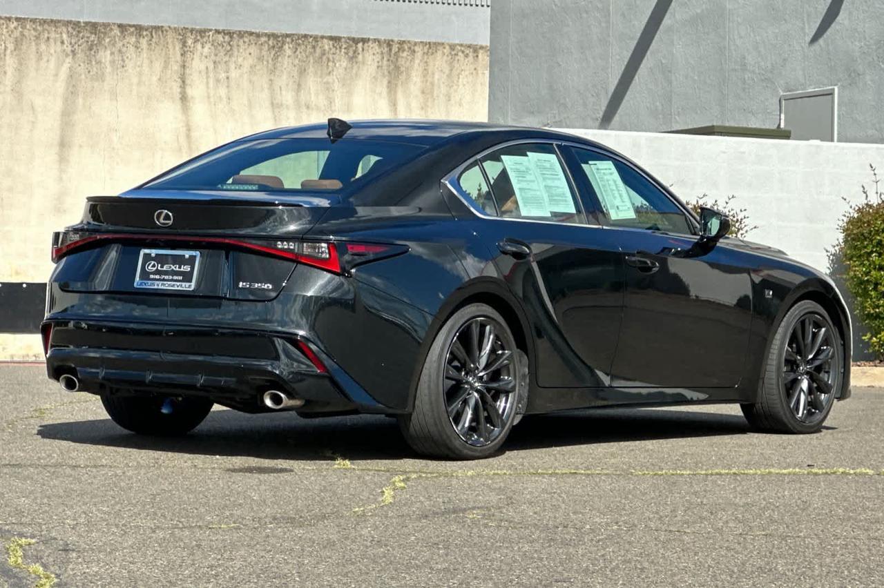 2024 Lexus IS 350 F SPORT Design