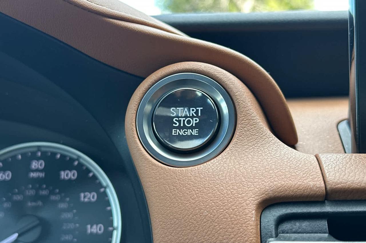 2024 Lexus IS 350 F SPORT Design Roseville CA