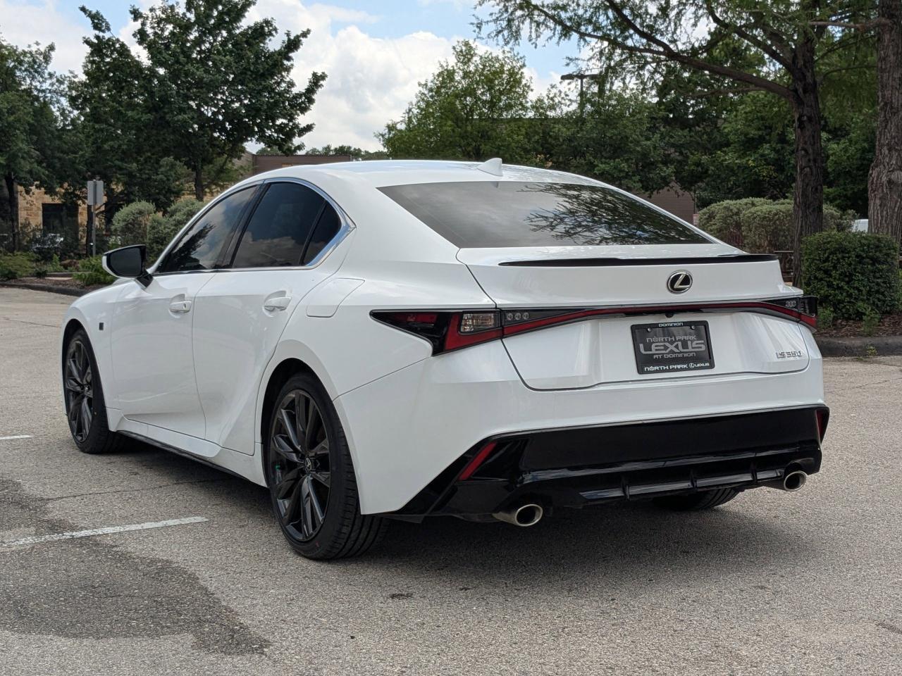 2024 Lexus IS 350 F SPORT Design