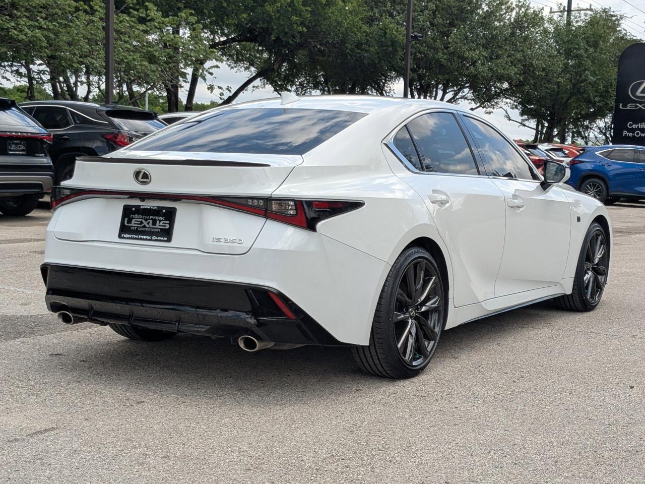 2024 Lexus IS 350 F SPORT Design