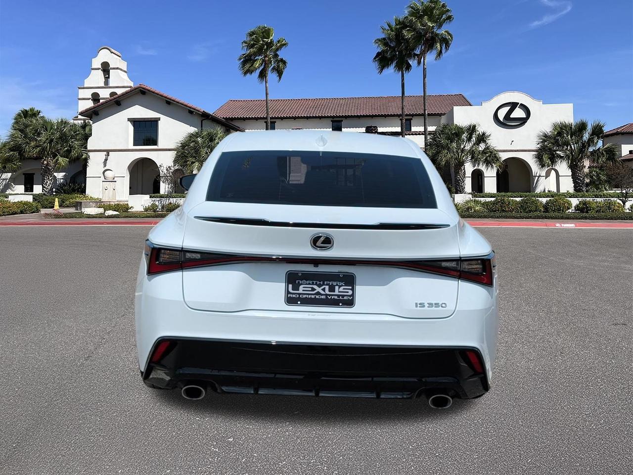 2024 Lexus IS 350 F SPORT Design