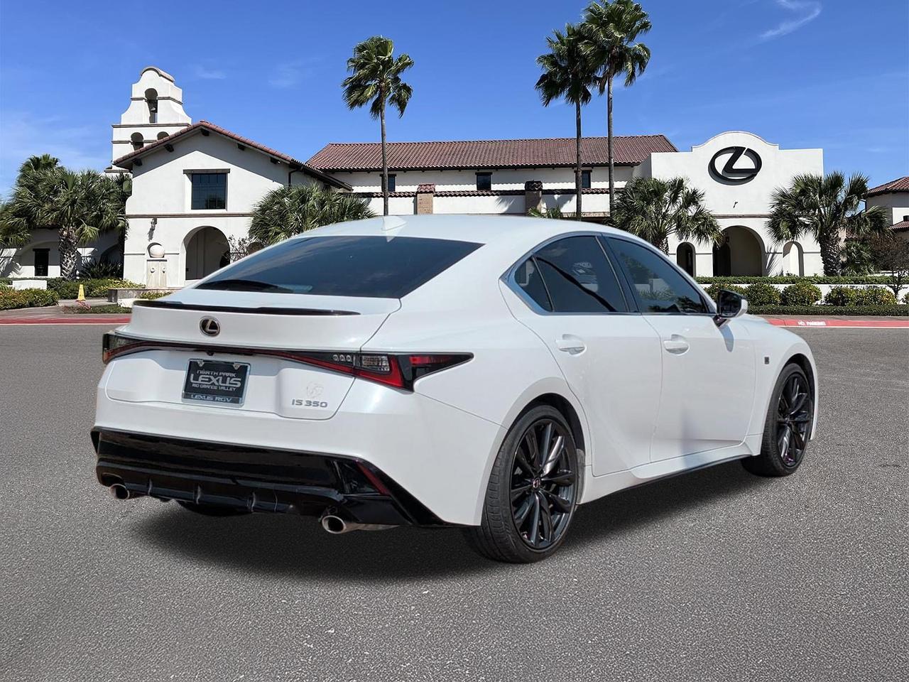 2024 Lexus IS 350 F SPORT Design